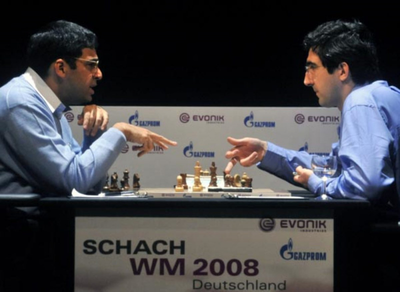   El campeón mundial Viswanathan Anand lucharía contra Vladimir Kramnik por el campeonato de 2008.