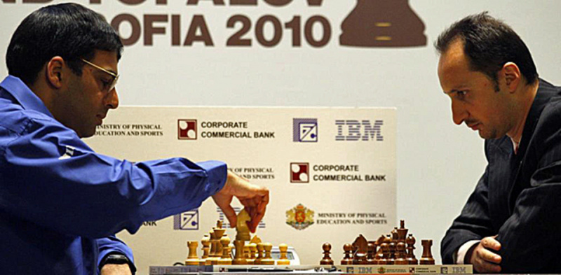   Viswanathan Anand defendería su título contra el ex campeón mundial Veselin Topalov en 2010.