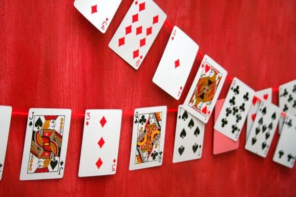 10 façons de réutiliser les cartes à jouer