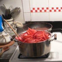 Pétales de rose prêts pour la cuisson