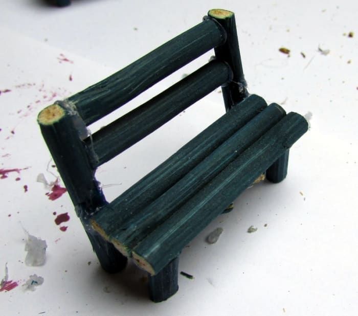 Как да си направим миниатюрна пейка за приказна градина
