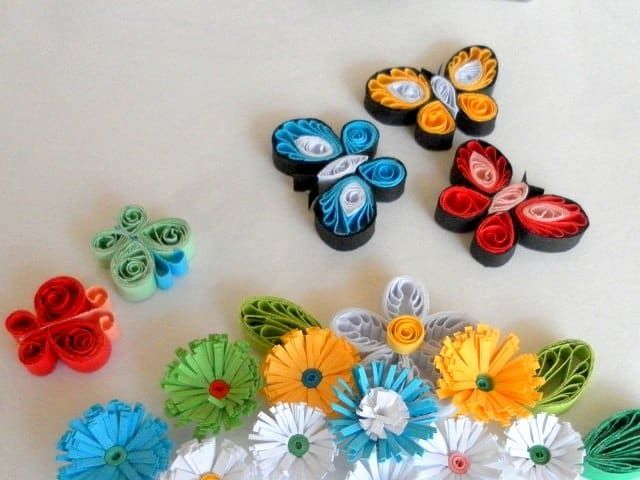 Paper Quilling: How to Make Quilled Mariposas y Flores
