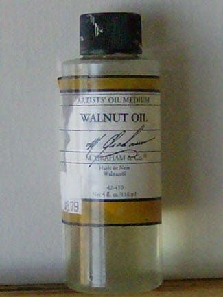 Orehovo alkidno olje