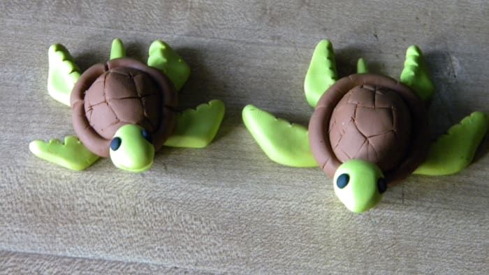 Cómo hacer una tortuga de arcilla (instrucciones sencillas paso a paso)