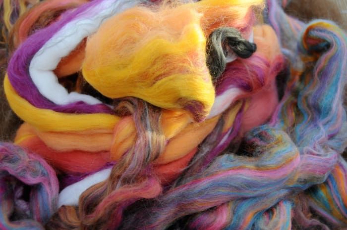 Wollabfälle von World of Wool gekauft