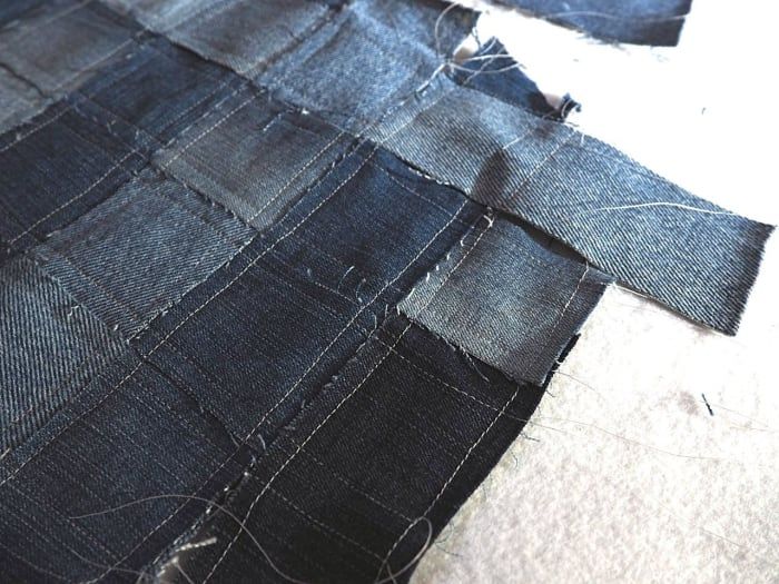 cómo-hacer-una-alfombra-tejida-con-jeans-de-mezclilla-reciclados