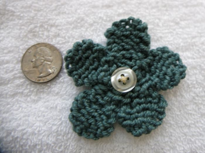 petite fleur tricotée