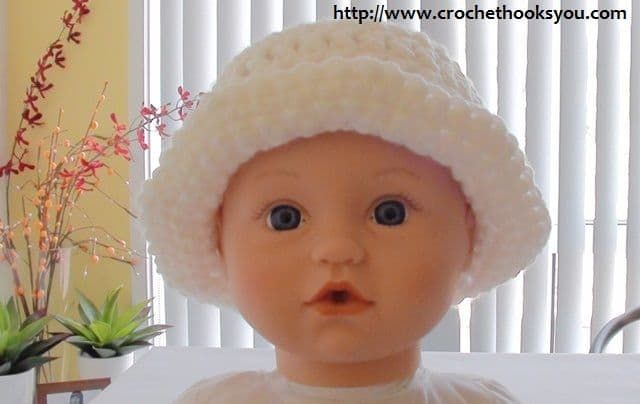 Modèles de chapeau de bébé au crochet facile